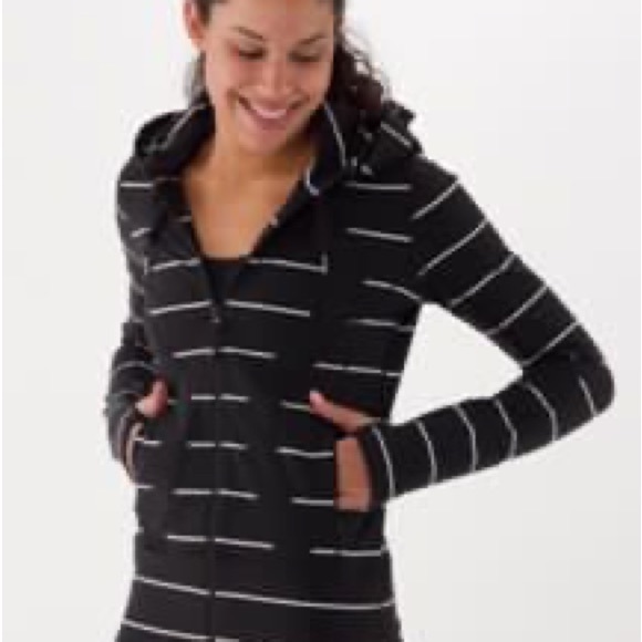 lululemon athletica Jackets & Blazers - Lululemon pullover
